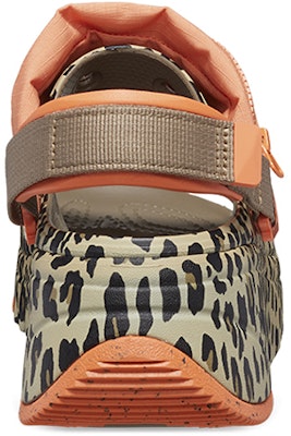 (Women) Crocs Hiker Xscape Animal Sandals 'Khaki Leopard' 208611-2BY 1