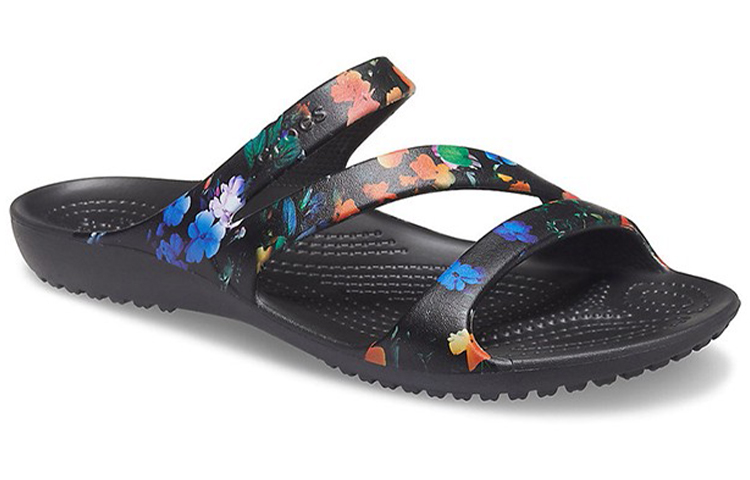 Lookbook (W) Sandal Kasual Crocs Kadee Tie Dye Hitam 206894-001