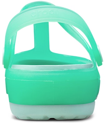 Crocs Karin Clog 沙灘洞洞涼鞋 女款 湖水綠 Shop Crocs Karin Clog 沙灘洞洞涼鞋 女款 湖水綠