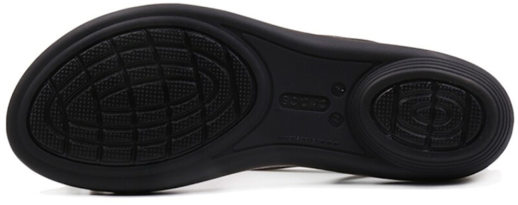 (W) Sandal Crocs Maryjane 'Hitam' 202465-001 Lookbook (W) Sandal Crocs Maryjane 'Hitam' 202465-001