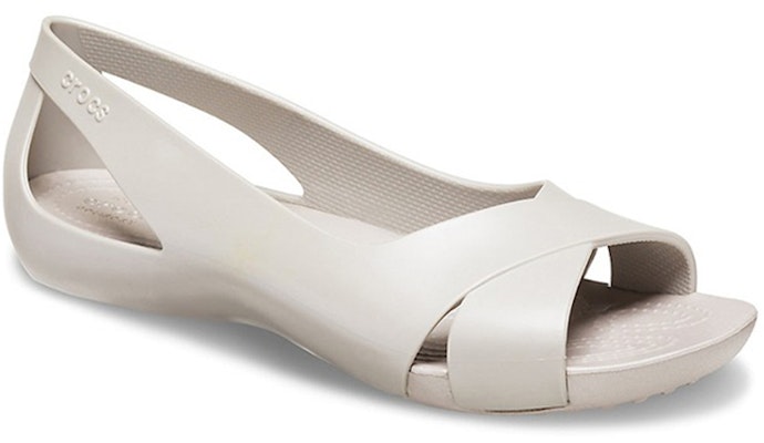 (W) Crocs Sandal Santai Minimalis Putih Datar 206106-018 Lookbook (W) Crocs Sandal Santai Minimalis Putih Datar 206106-018