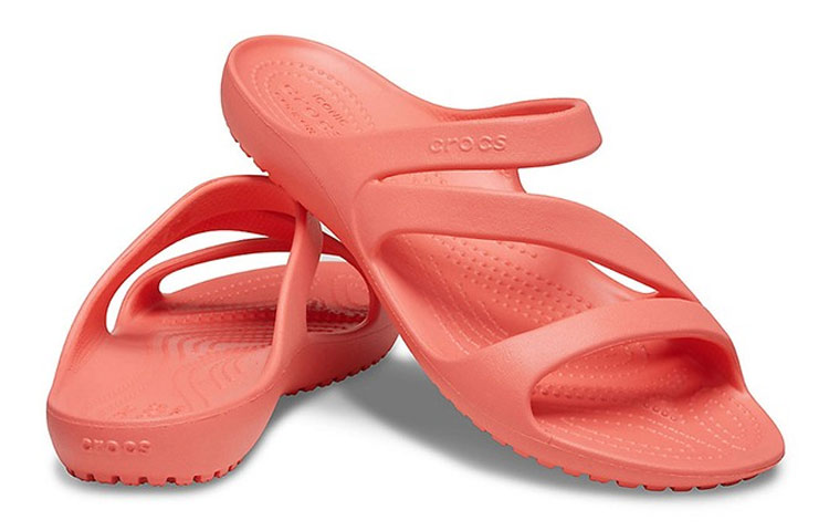 Shop (W) Crocs 橙红色拖鞋 206756-6SL