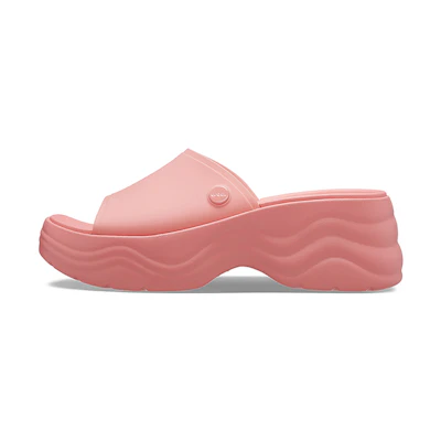(W) Crocs Skyline Slides 'Guava'