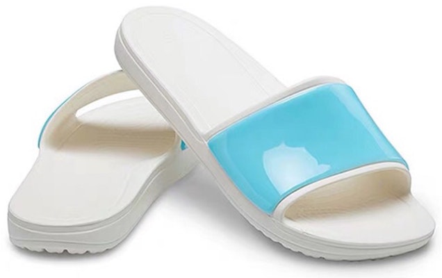 Crocs Sloane Luminous 簡約休閒一字型涼拖鞋 女款 冰藍 Shop Crocs Sloane Luminous 簡約休閒一字型涼拖鞋 女款 冰藍