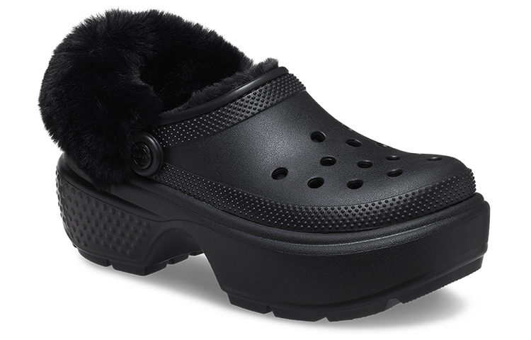 Shop Crocs卡駱馳 雪屋暖棉 洞洞鞋 女款 黑色