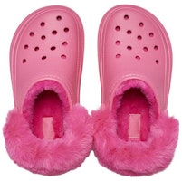 Crocs卡駱馳 舒適雪屋暖棉 洞洞鞋 女款 亮粉色 Lookbook Crocs卡駱馳 舒適雪屋暖棉 洞洞鞋 女款 亮粉色