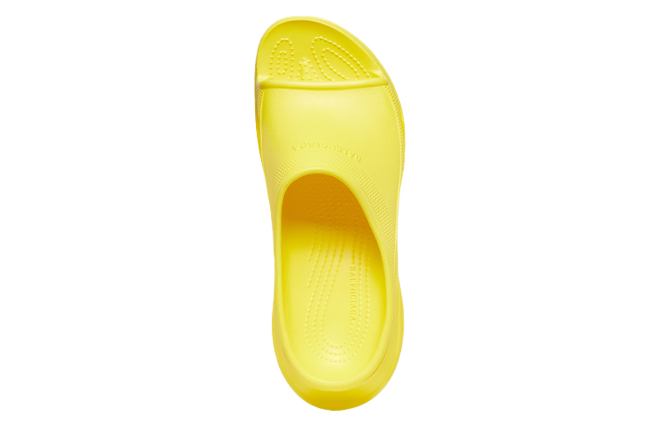 Shop (W) Crocs x Balenciaga黄色泳池拖鞋 677389-W1S8E-7000