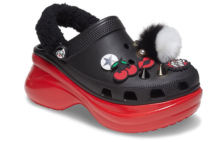 Lookbook (W) Cruella x Crocs Classic Bae Clog 'Glory Riot' 207400-063