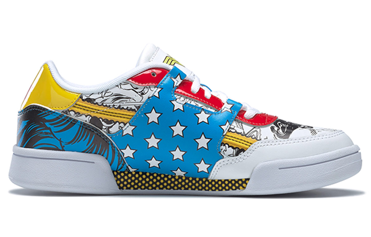 Order (W) DC Comics x Reebok Strength ''Wonder Woman'' Scarpe GZ8232