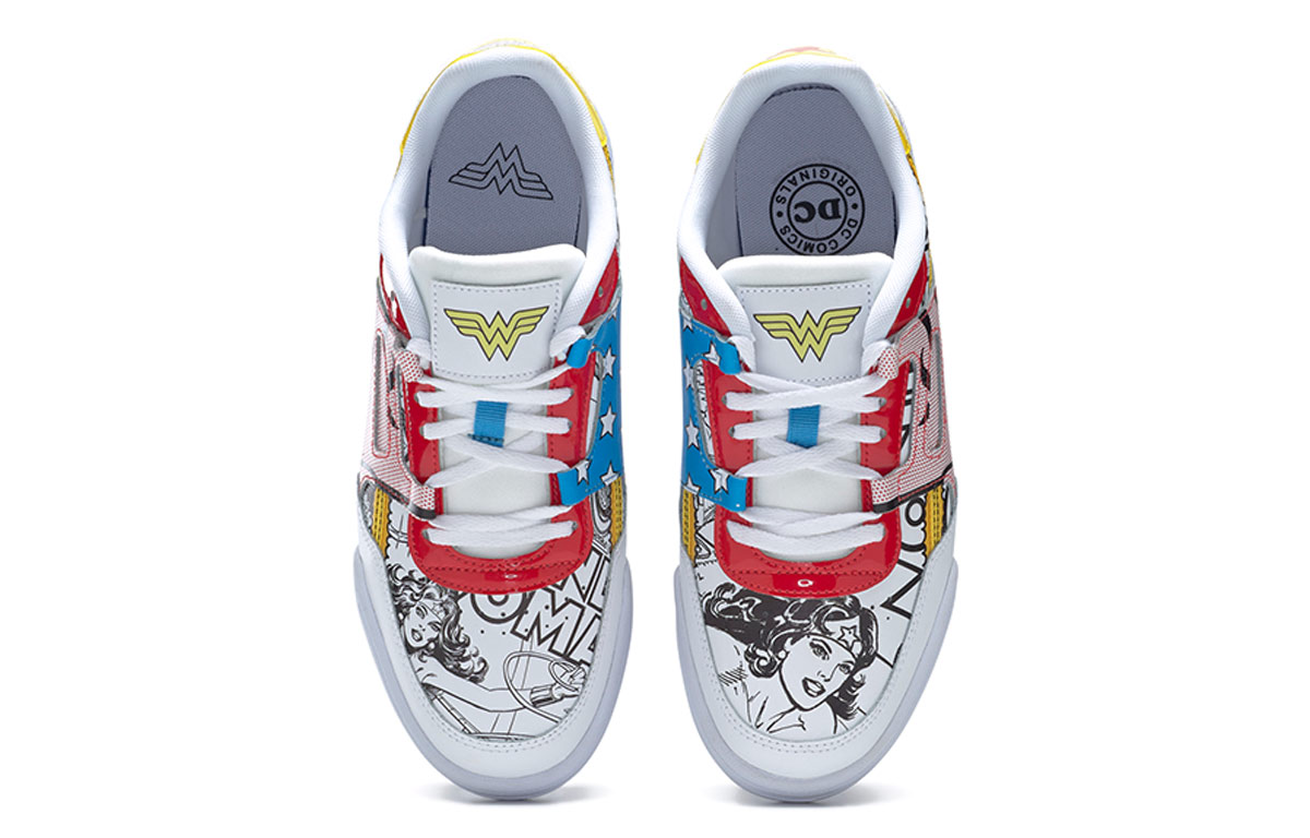 Purchase (W) DC Comics x Reebok Strength ''Wonder Woman'' Scarpe GZ8232
