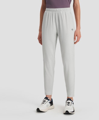 (Women) DESCENTE Running Slim Fit Mid-Waist Lightweight Breathable Pants D4232RPT06-1 Shop (Women) DESCENTE Running Slim Fit Mid-Waist Lightweight Breathable Pants D4232RPT06-1