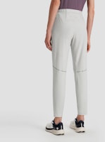 (W) Pantalones Descente Running Slim Fit Livianos y Transpirables de Talla Media. D4232RPT06-1 Details for (W) Pantalones Descente Running Slim Fit Livianos y Transpirables de Talla Media. D4232RPT06-1