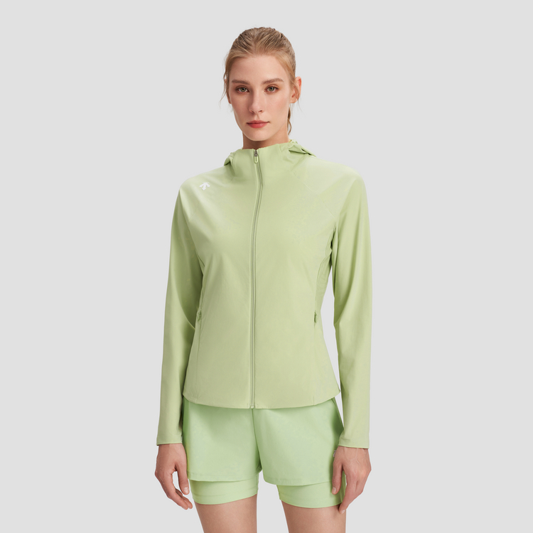 Shop (W) デサント 無地 フード付き ジップ ウィンドブレーカー サンプロテクション ジャケット D4332TFT30