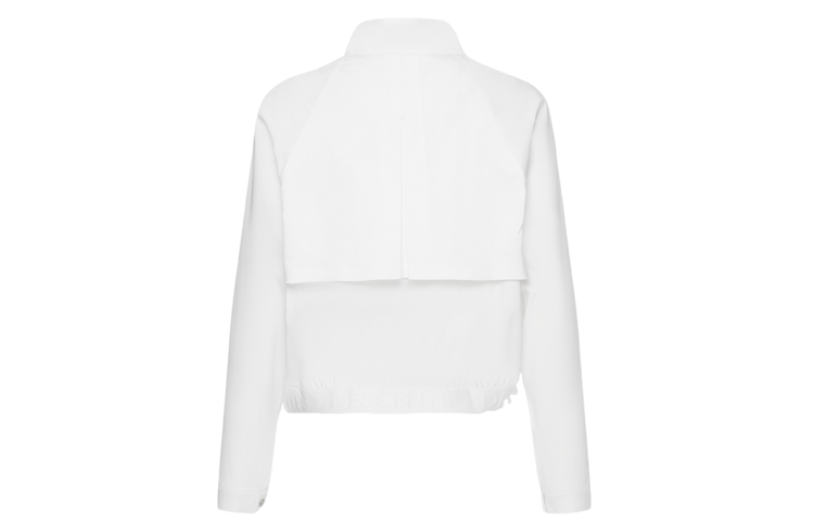 Lookbook (W) DESCENTE Studio Series 輕薄透氣皮膚夾克織物上衣。 D4232GWB22