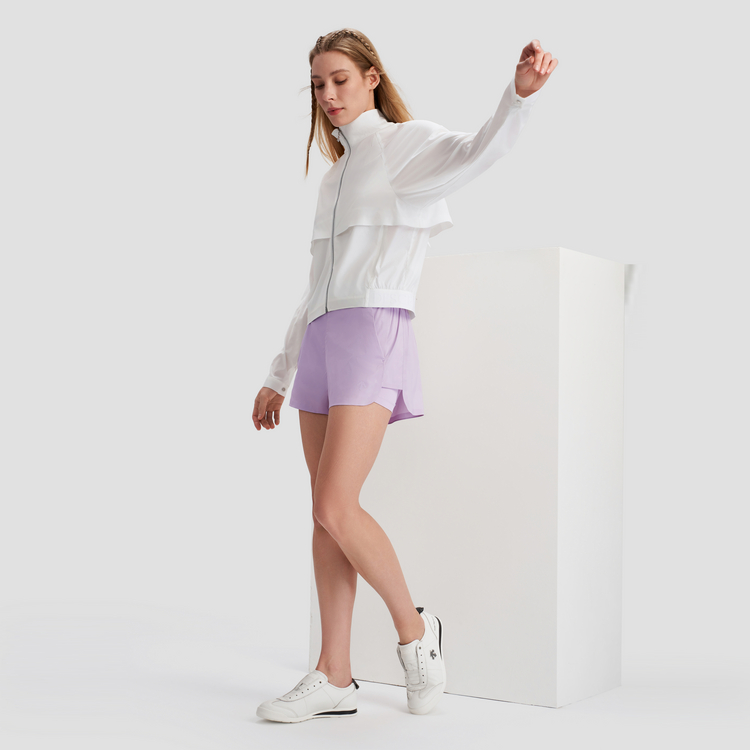 Details for (W) DESCENTE Studio Series 輕薄透氣皮膚夾克織物上衣。 D4232GWB22