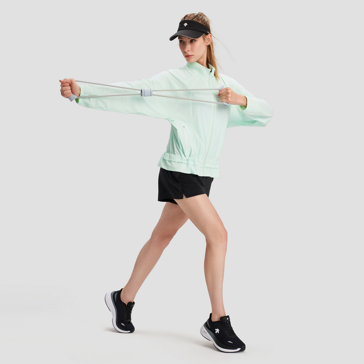 Details for (W) デサント トレーニング UPF100 サンプロテクション ウーブンジャケット D4232TWB38