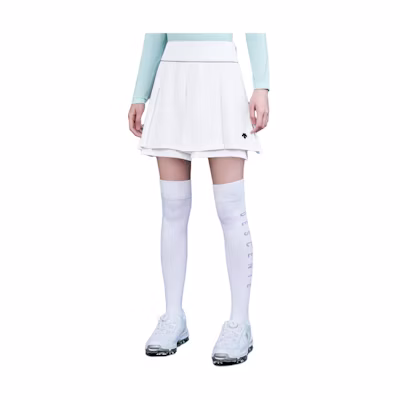 (Women) DESCENTE FIELD Solid Mid-Waist Straight Golf Sport Skirt. G333WFSK92