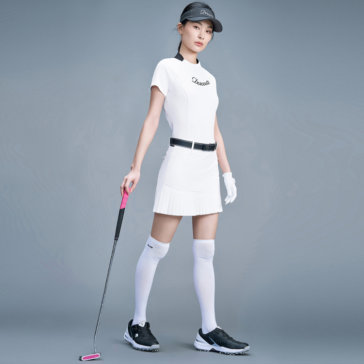 Purchase (W) デサント フィールド ゴルフ プリーツ スカート レディース カジュアルスカート G323WFSK42