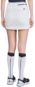 (W) Falda Deportiva Elástica DESCENTE GOLF G423WFSK51 Sizing (W) Falda Deportiva Elástica DESCENTE GOLF G423WFSK51