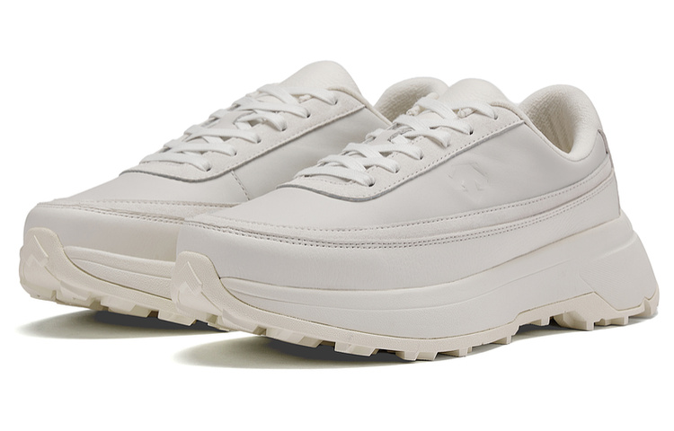 Order (W) デサント ライフスタイル カジュアルシューズ 「快適白」 D3432LSN25-WT