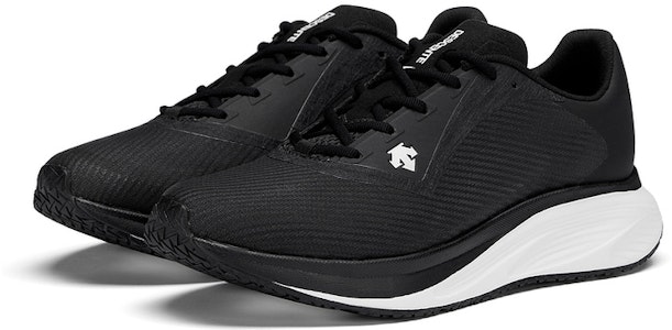 迪桑特DESCENTE RUNNING系列 透氣舒適輕便 低幫 跑步鞋 女款 黑色 Lookbook 迪桑特DESCENTE RUNNING系列 透氣舒適輕便 低幫 跑步鞋 女款 黑色