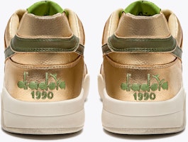 (W) Diadora B.560 METALLIC Mujer 201.181204_25059 Lookbook (W) Diadora B.560 METALLIC Mujer 201.181204_25059