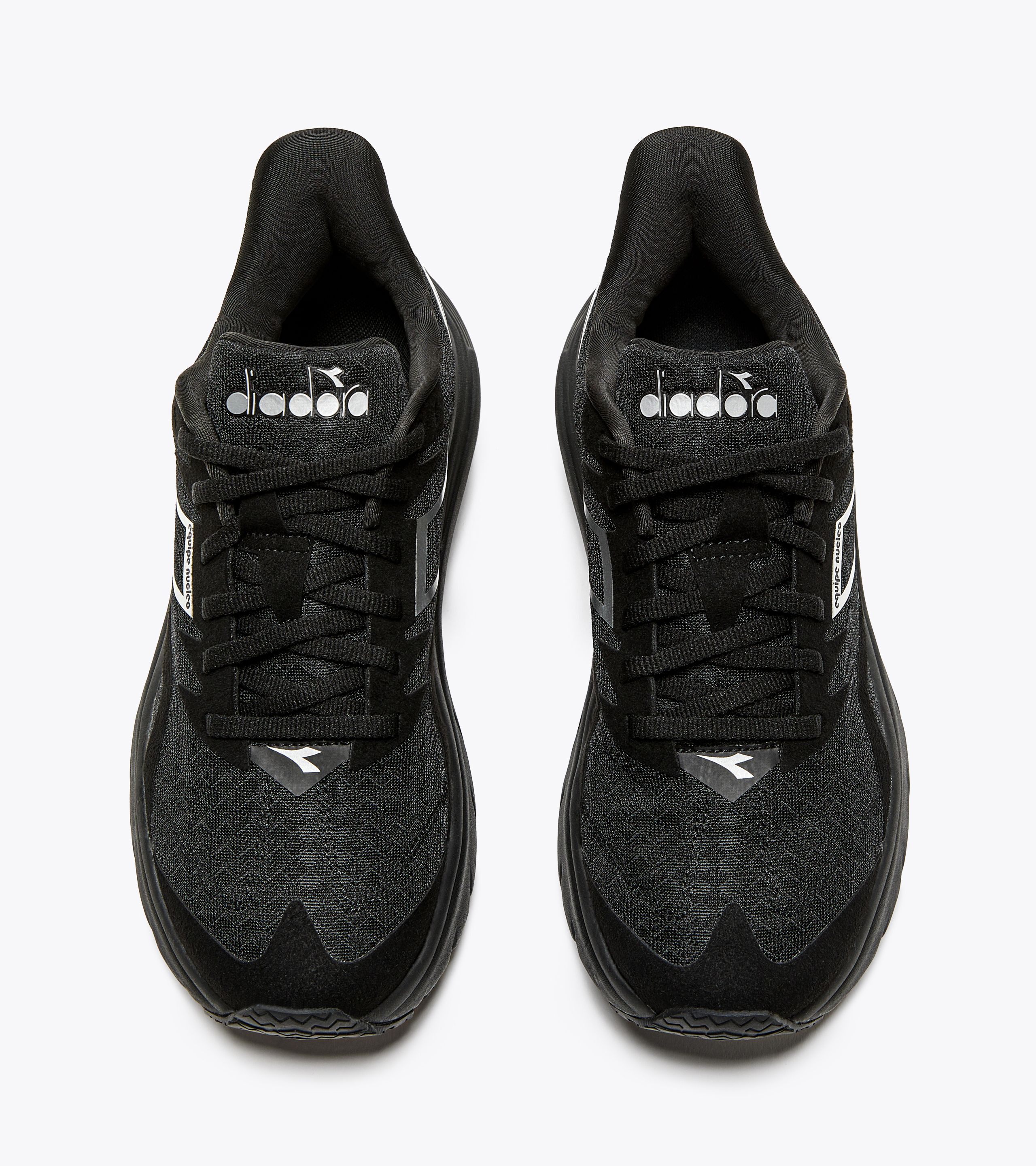 Details for (W) Diadora EQUIPE NUCLEO 女款运动鞋 101.179095_C0200