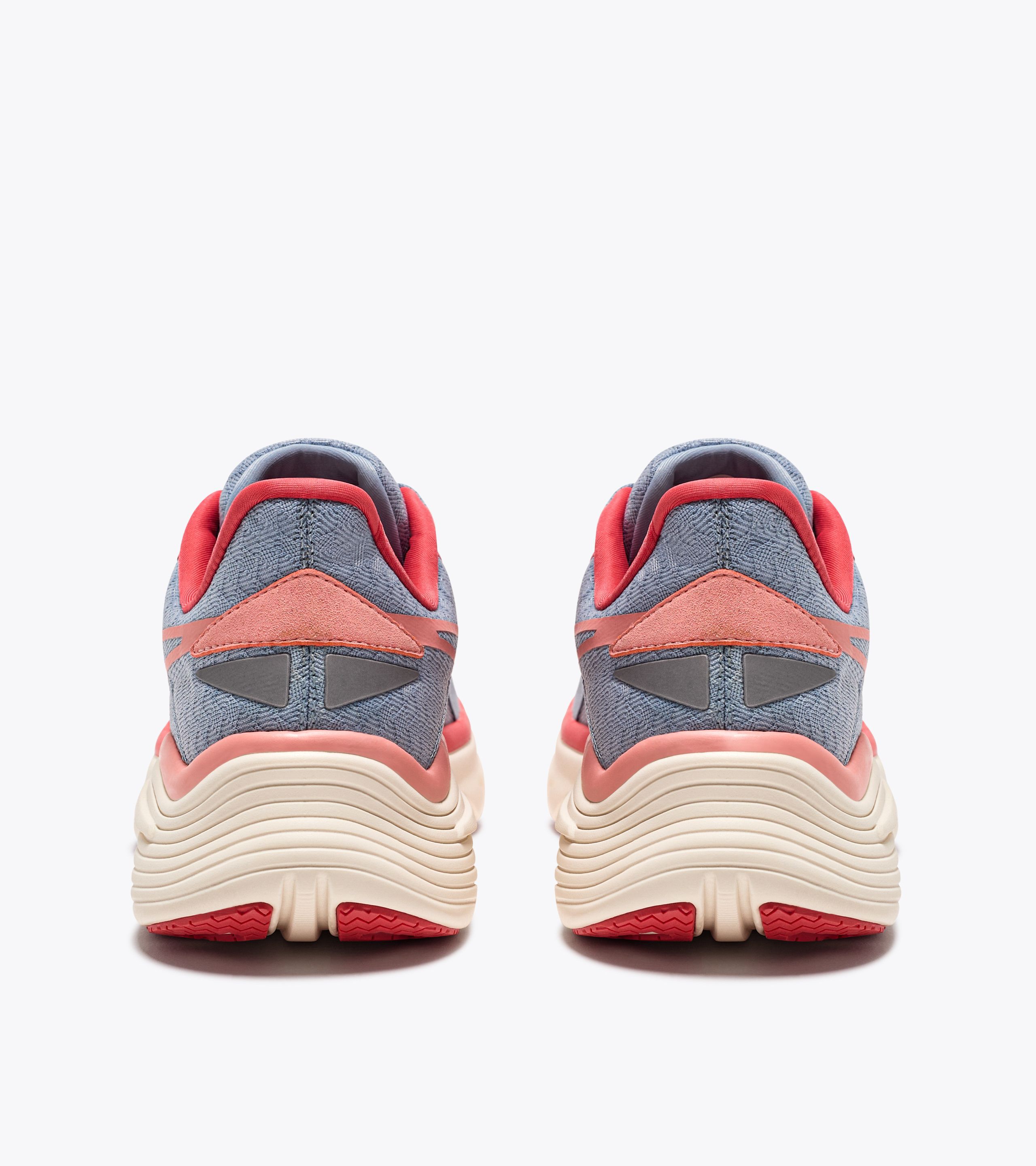 Lookbook (W) 迪亚多纳 EQUIPE NUCLEO 女款运动鞋 101.179095_D0888