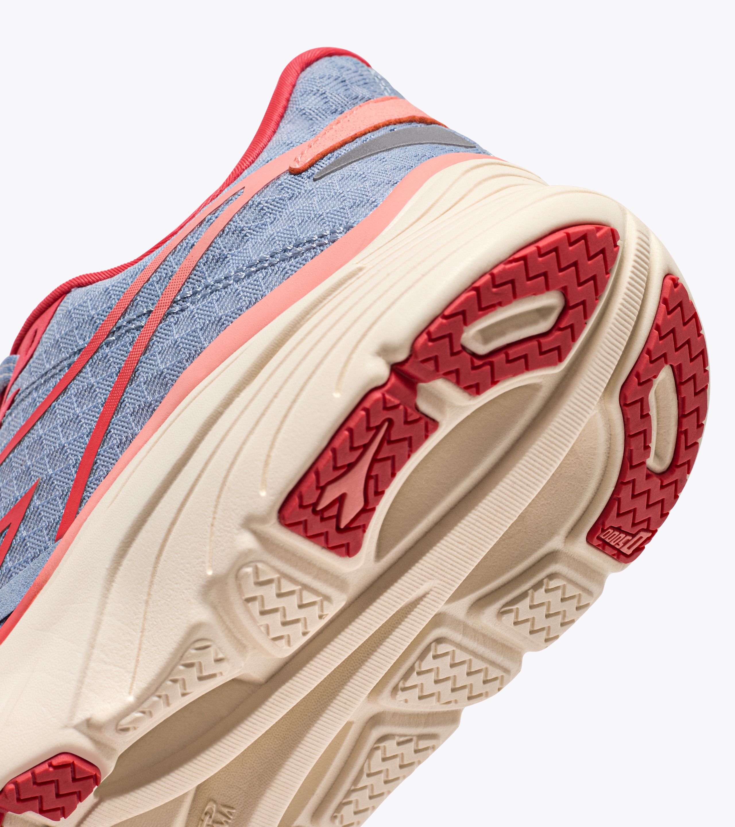 Purchase (W) 迪亚多纳 EQUIPE NUCLEO 女款运动鞋 101.179095_D0888