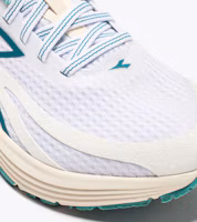 Lookbook (W) Diadora MYTHOS BLUSHIELD 9 VORTICE Donna 101.180248_C9061