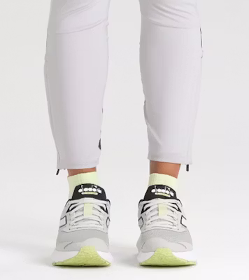 (W) Diadora MYTHOS BLUSHIELD VIGORE 3 女款跑鞋 101.180679_C3662 Order (W) Diadora MYTHOS BLUSHIELD VIGORE 3 女款跑鞋 101.180679_C3662