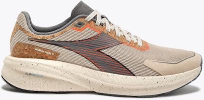 (Women) Diadora MYTHOS BLUSHIELD VOLO 5 2030 101.181491_D1275 (Women) Diadora MYTHOS BLUSHIELD VOLO 5 2030 101.181491_D1275