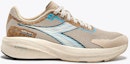 Buy (Women) Diadora MYTHOS BLUSHIELD VOLO 5 W 2030 101.181490_D0351