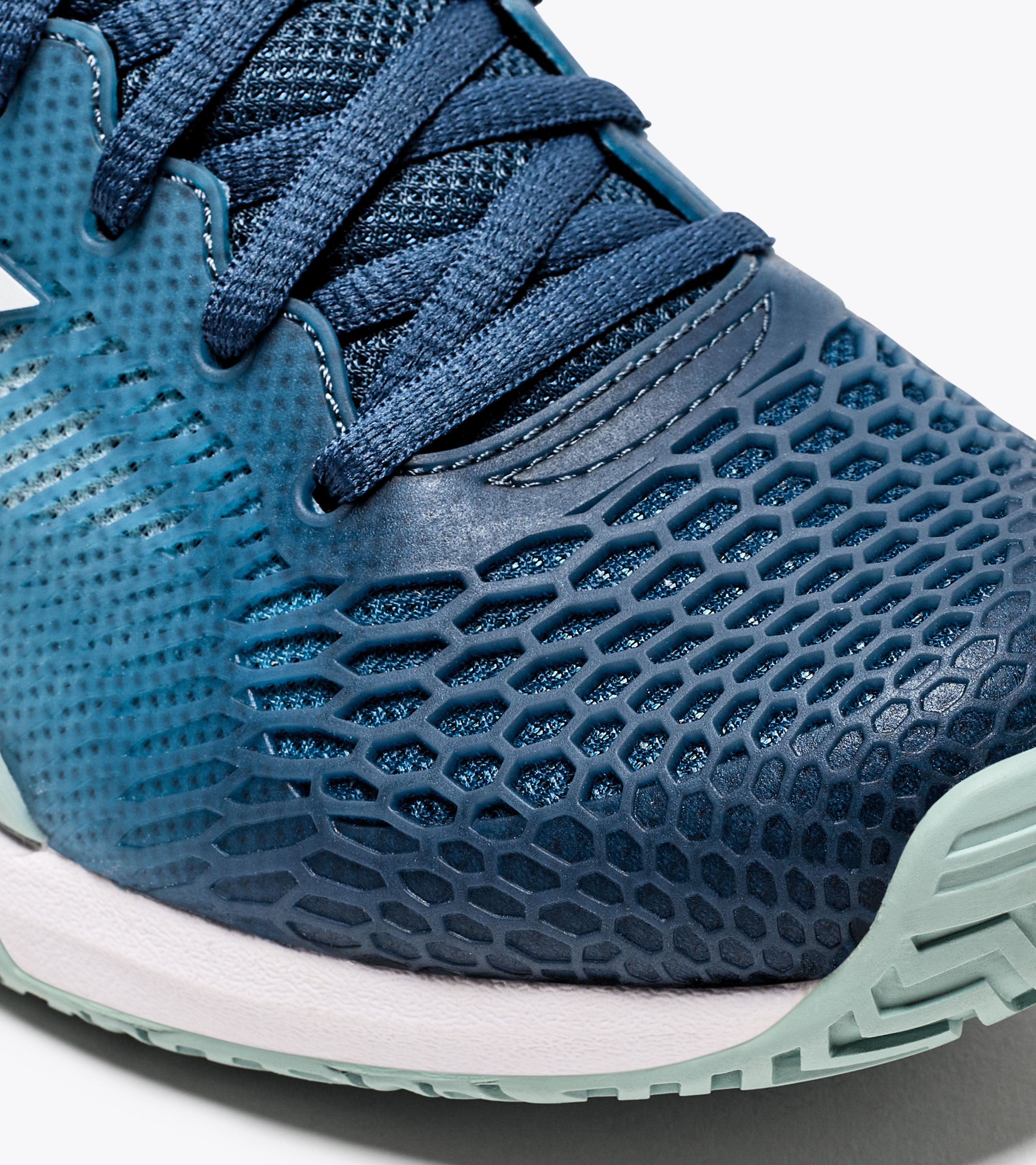 Lookbook (W) Diadora 速度竞赛 7+ W AG 女子网球鞋 101.180615_D0952