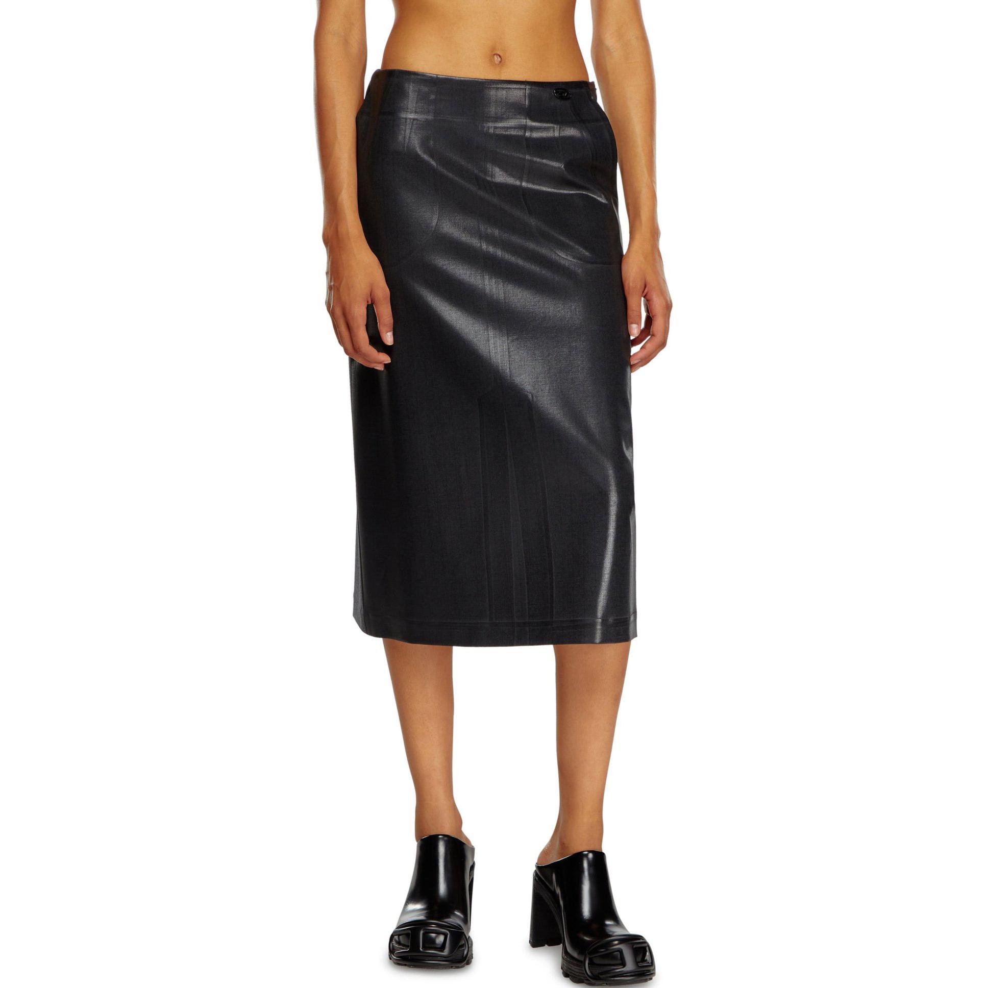 Lookbook (W) 디젤 블랙 광택 스트라이프 캐주얼 롱 스커트 FW24. A139880IPAA-93R