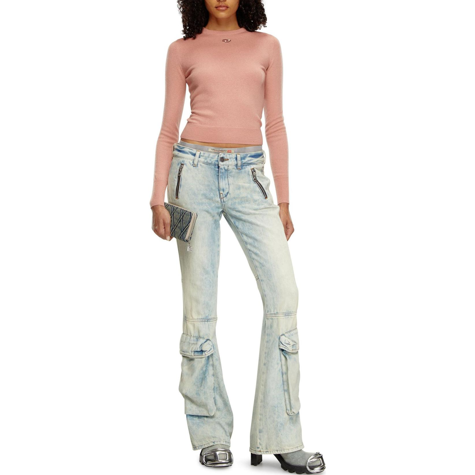 Lookbook (W) DIESEL 粉色修身罗纹椭圆形标志针织长袖上衣 A130130GEAY3BU