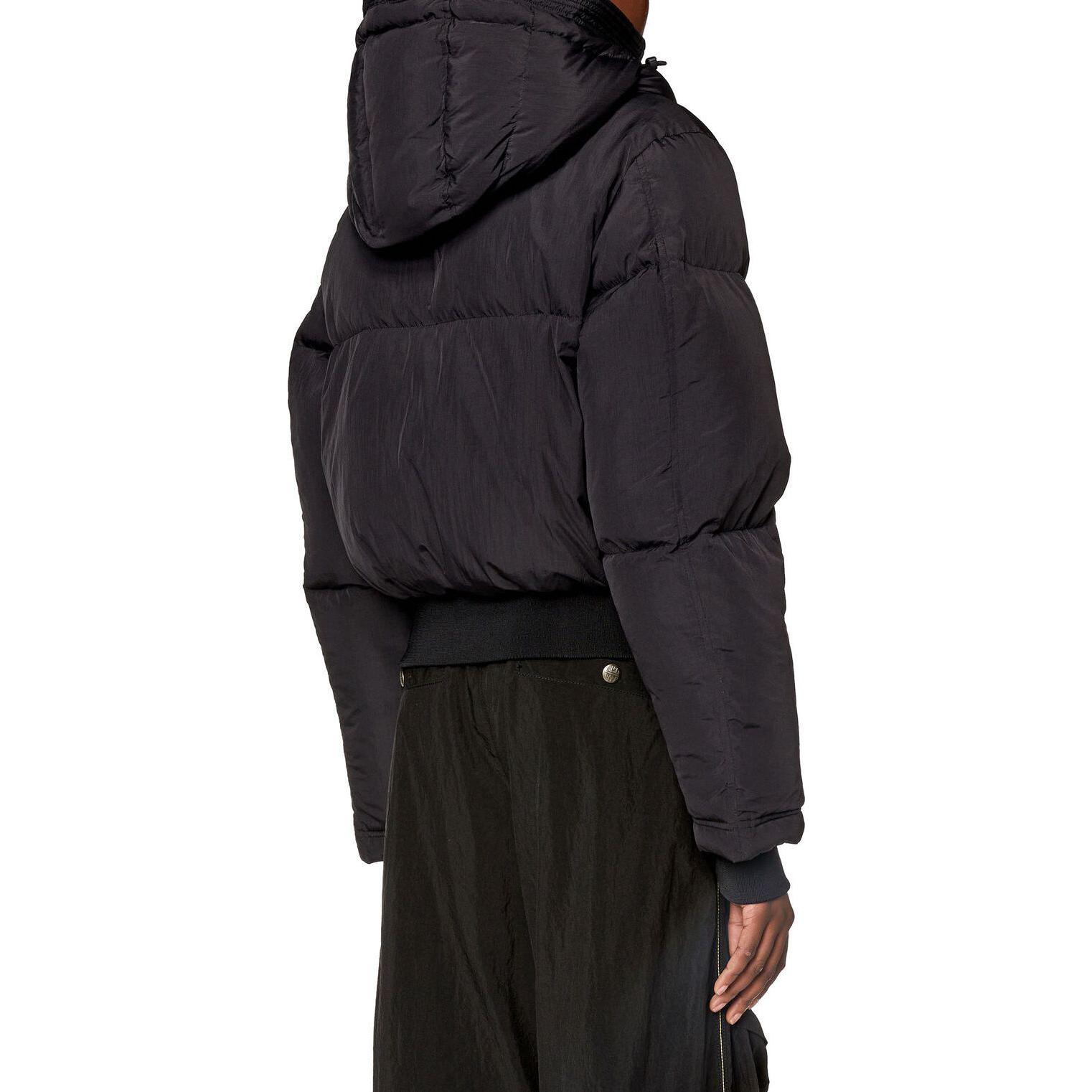 Shop (W) DIESEL Jaket Kasual Hitam Polos dengan Resleting. A105780AEAI-9XX