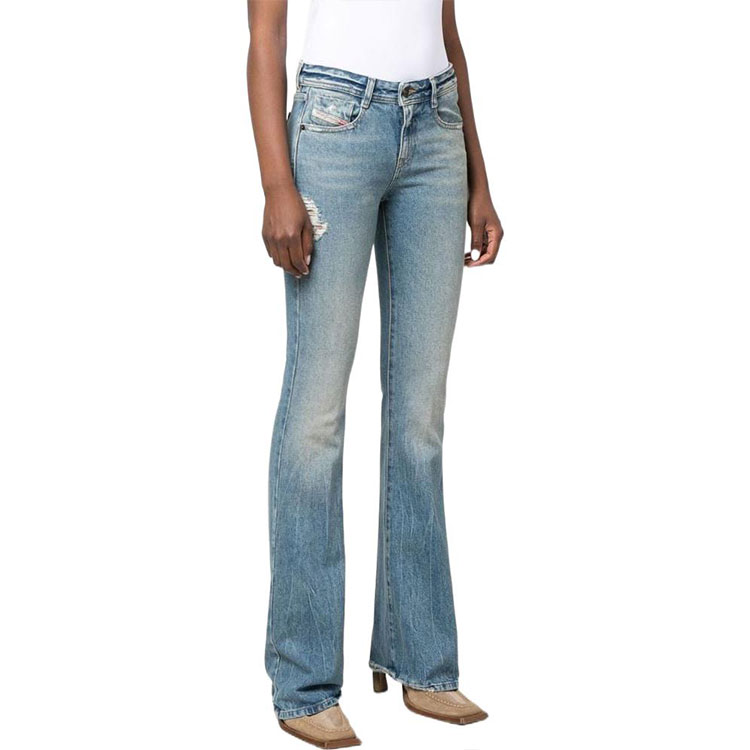 Purchase (W) DIESEL FW22 水洗褪色喇叭牛仔褲 - 藍色 A0361709D9801