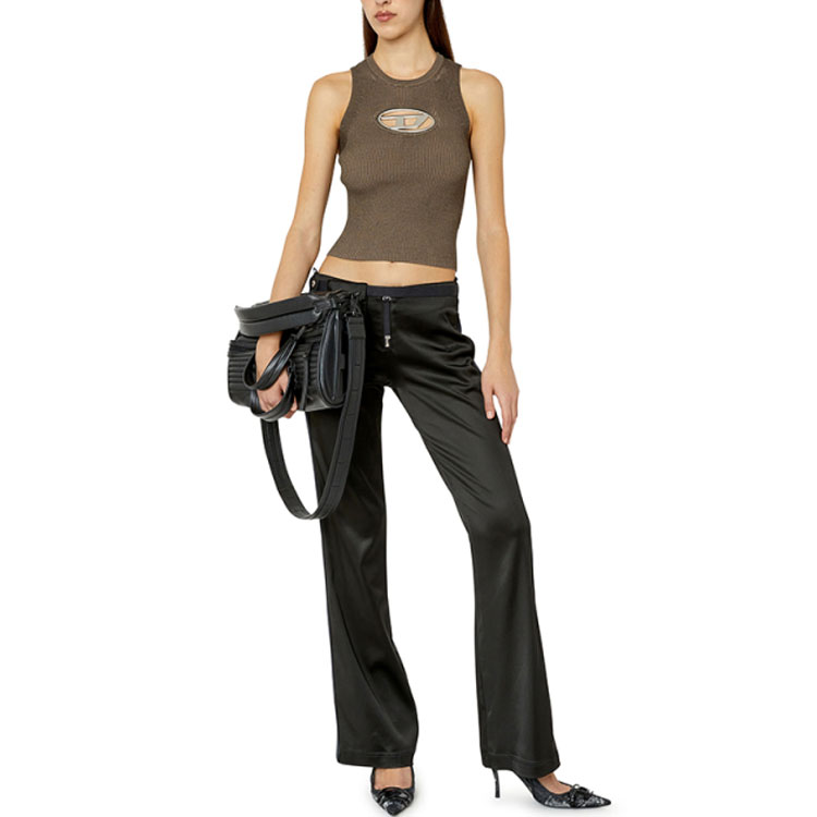 Lookbook (W) DIESEL FW22 女士棕色椭圆金属标修身背心。 A096210DLAX-937