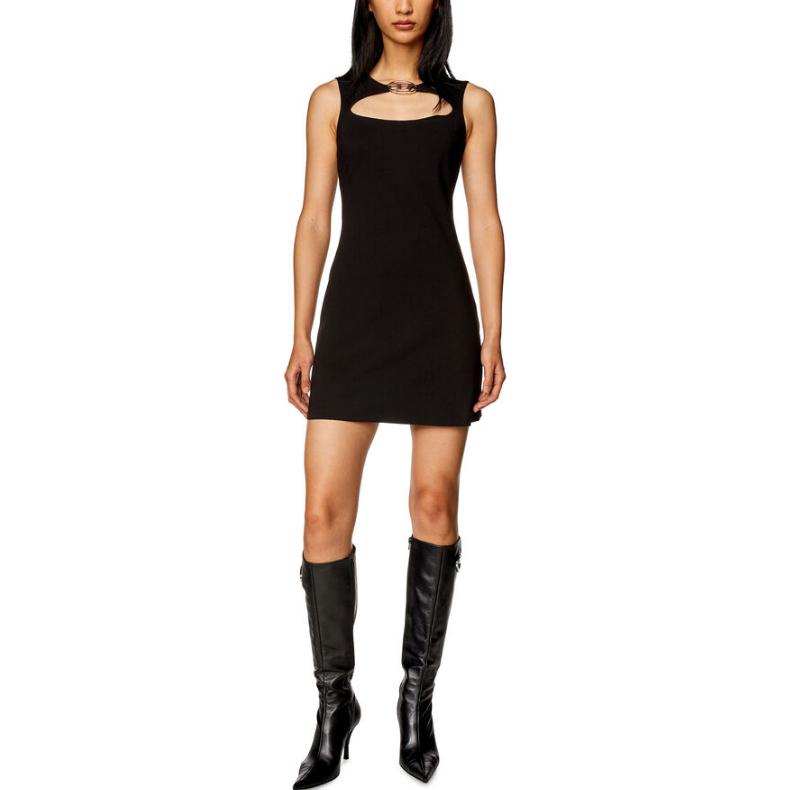 Lookbook (W) ディーゼル FW23 ブラックノースリーブドレス メタルロゴオーバルデザイン付き A120650JASB-9XX