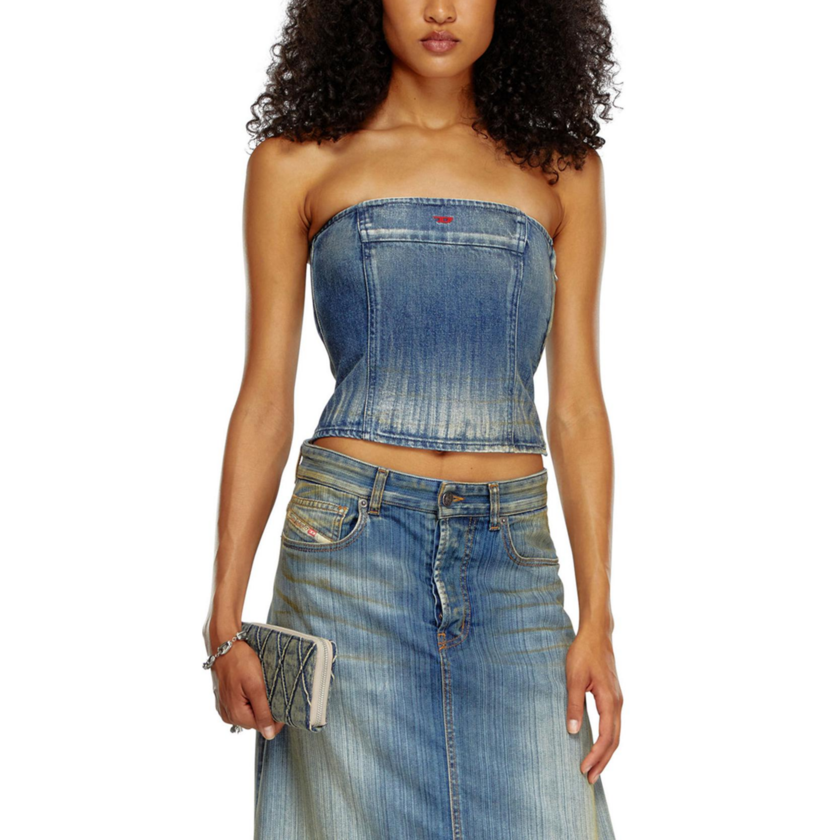 Lookbook (W) DIESEL FW24 蓝色侧拉链修身无肩带上衣。 A1277409I97-01