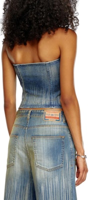 (W) DIESEL FW24 蓝色侧拉链修身无肩带上衣。 A1277409I97-01 Shop (W) DIESEL FW24 蓝色侧拉链修身无肩带上衣。 A1277409I97-01