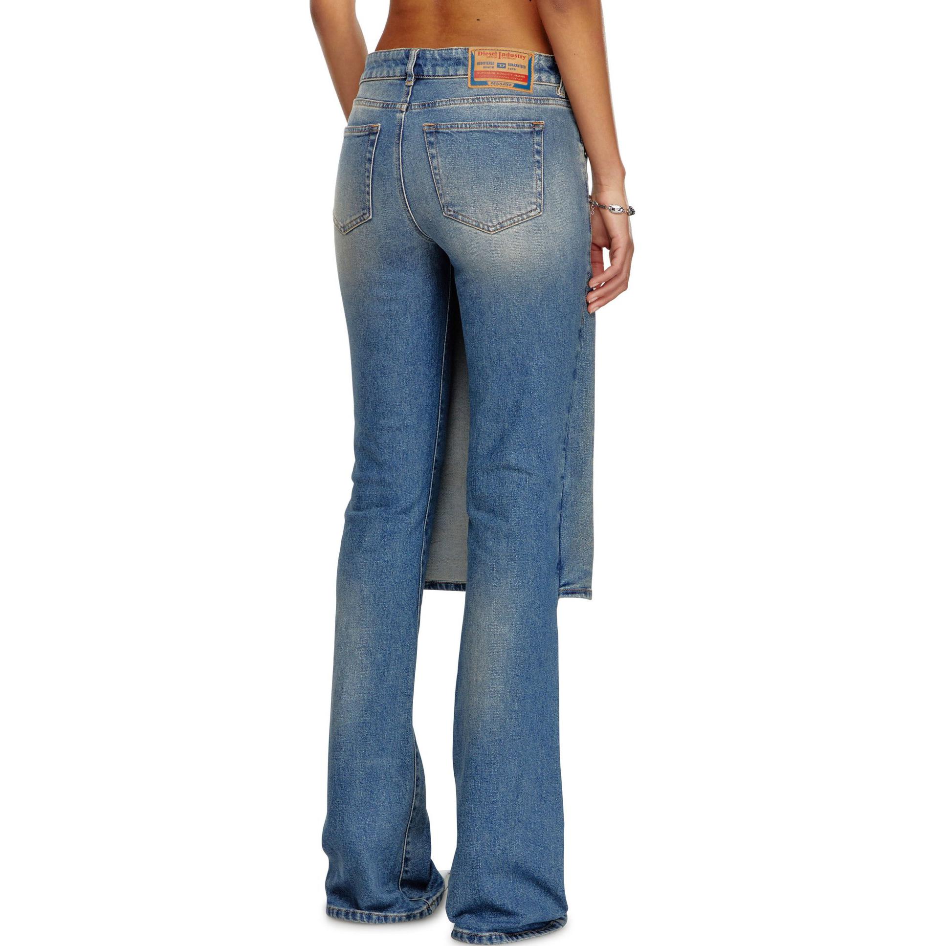 (Women) DIESEL FW24 D-Sel Low-Rise Flared Denim Jeans for Women in Mid Blue. A14756007X8-01 圖 5