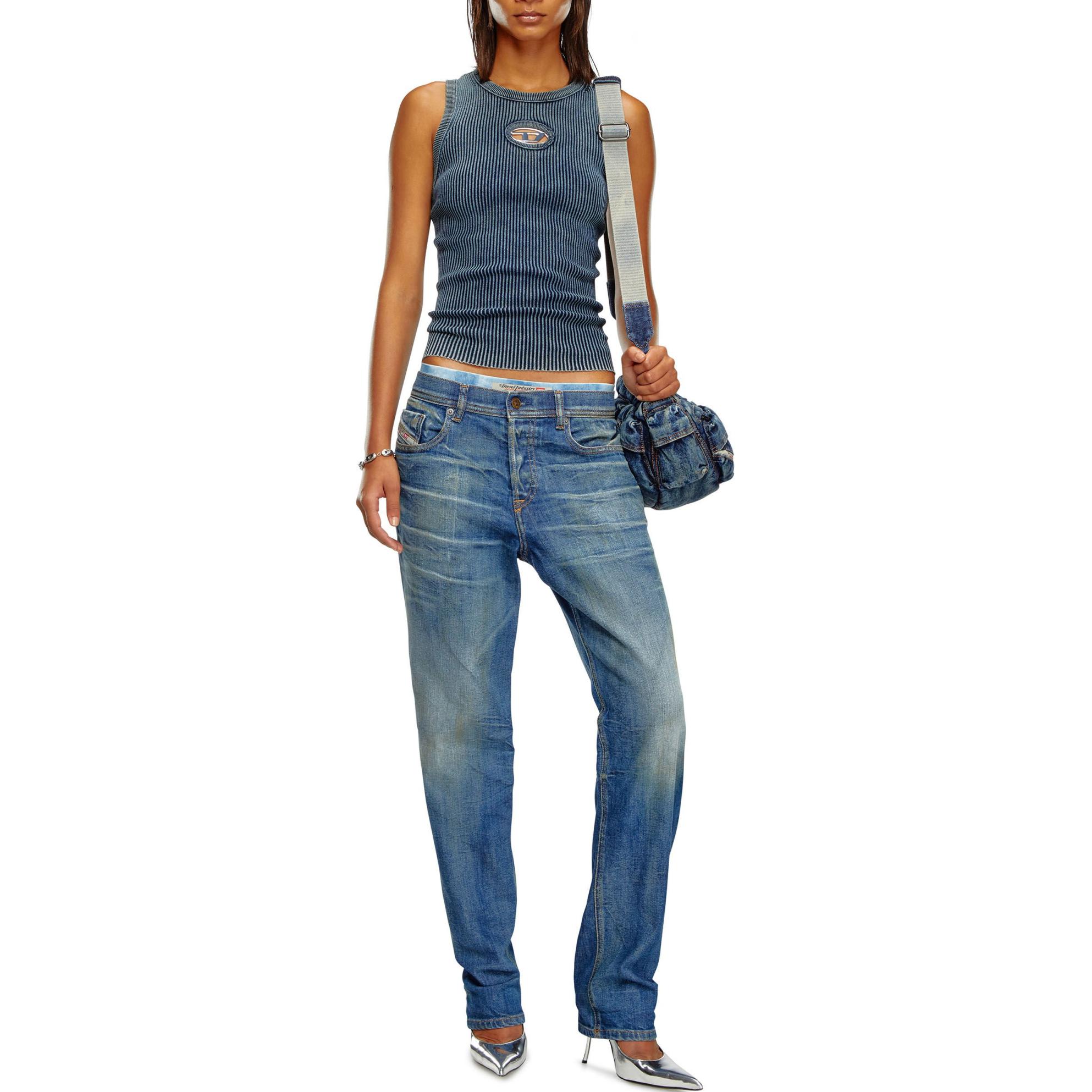 Lookbook (W) DIESEL OVAL-D金属标志修身背心女款蓝色。 A148170ANAH-8AT