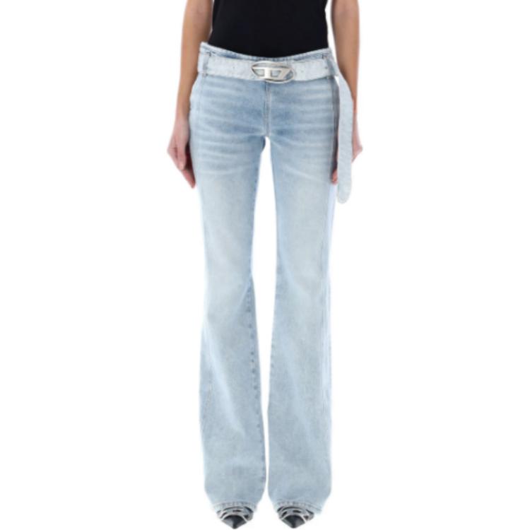 Lookbook (W) DIESEL SS24 レディース 低ウエスト フレア ライトブルー ジーンズ カットアウト付き A131470JGA-A01