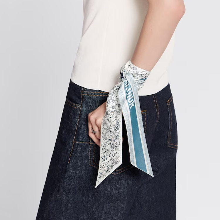 (Women) DIOR  Blue Butterfly Print Silk Scarf. 41FAW106I626_C520 圖 5