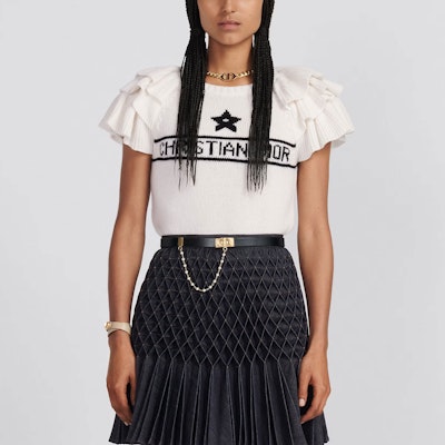 (W) DIOR Top de Punto Marfil con Mangas Volantes y Logo Jacquard en Contraste. 324S13AM003-X0810 Purchase (W) DIOR Top de Punto Marfil con Mangas Volantes y Logo Jacquard en Contraste. 324S13AM003-X0810