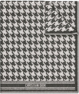 (Women) DIOR Stylish Comfortable Shawl with Iconic Stripe Pattern. 21PDP350I001_C888 Order (Women) DIOR Stylish Comfortable Shawl with Iconic Stripe Pattern. 21PDP350I001_C888