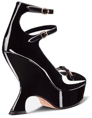 (W) Dior Aime Dior Patent Leather Buckle ‘Fashion Block Heel’ Kulit Asli KCV037VNI_S900 Lookbook (W) Dior Aime Dior Patent Leather Buckle ‘Fashion Block Heel’ Kulit Asli KCV037VNI_S900