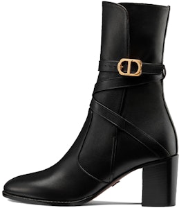 (W) 디올 블랙 소프트 송아지 가죽 앵클 부츠 KDI609VSO_S900 Buy (W) 디올 블랙 소프트 송아지 가죽 앵클 부츠 KDI609VSO_S900